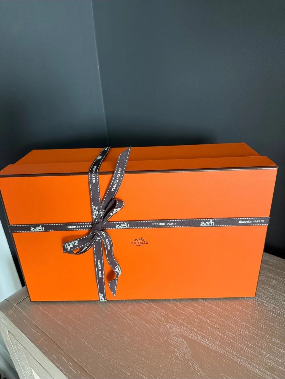 HERMES GIFT BOX & HERMES RIBBON 89